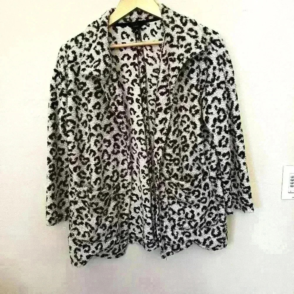 Intro Women’s Animal Print Soft Open Cardigan Lon… - image 1